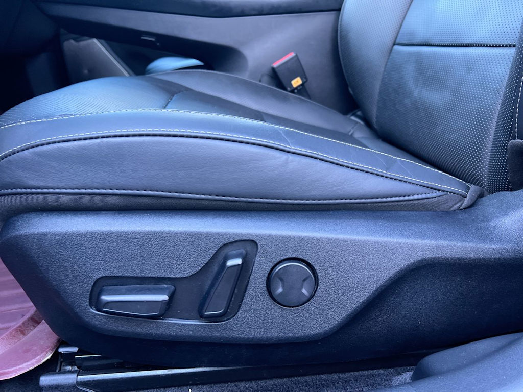 Thumbnail: 2022 Kia EV6 - 18