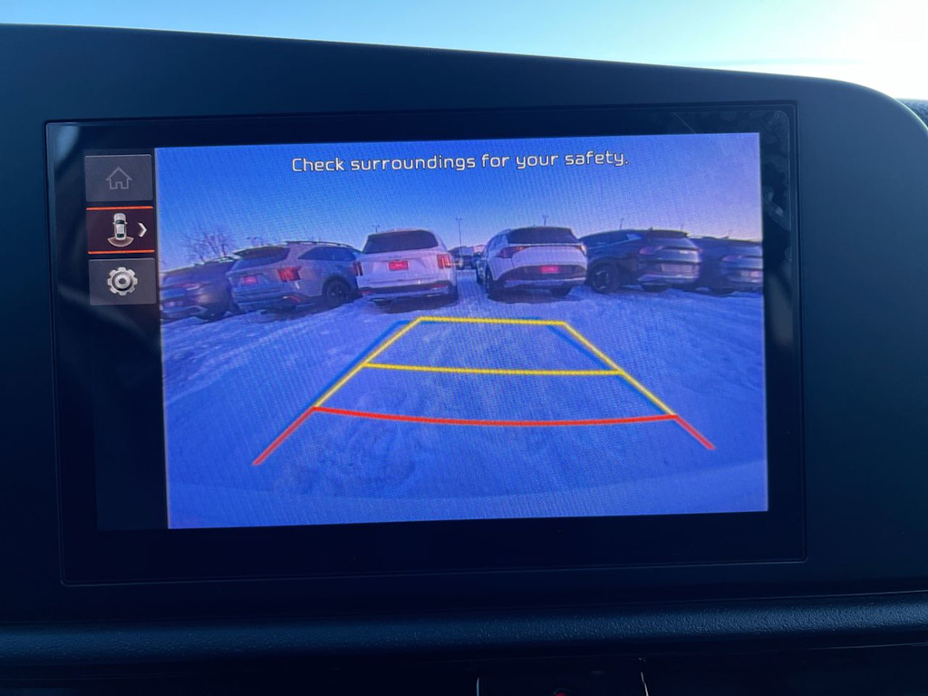 Thumbnail: 2024 Kia Niro - 22