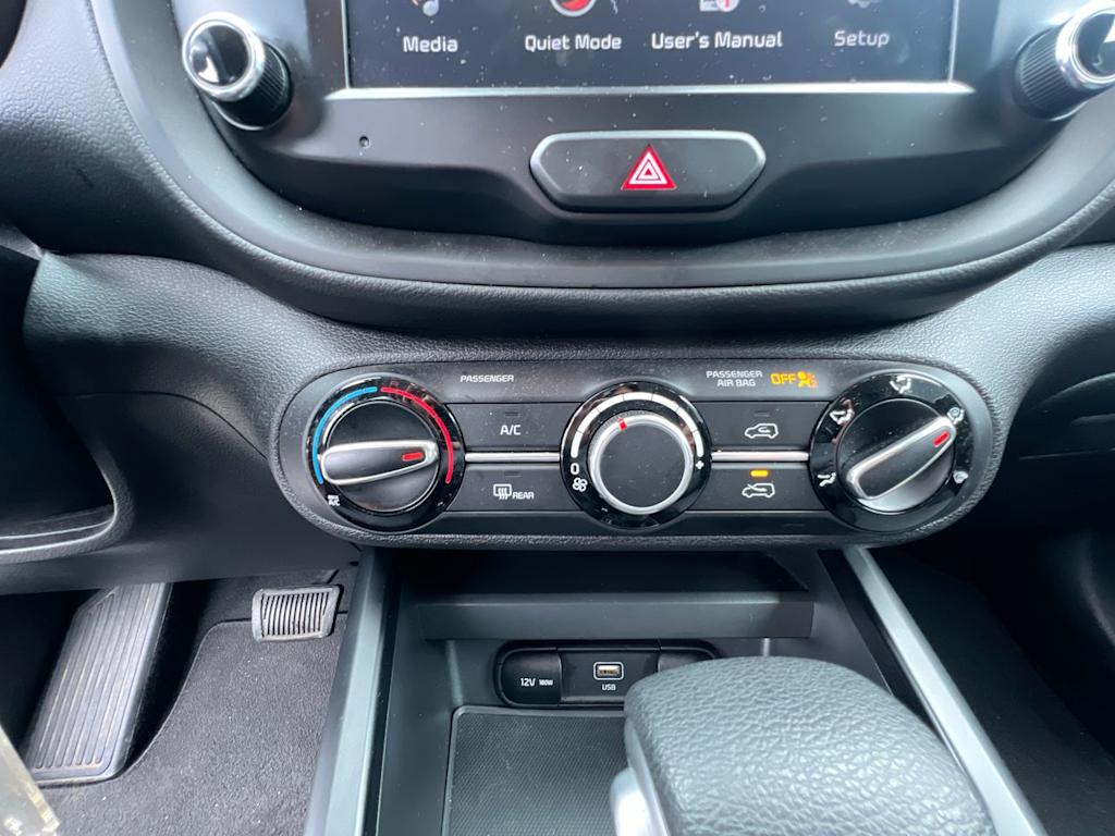 Thumbnail: 2023 Kia Soul - 25