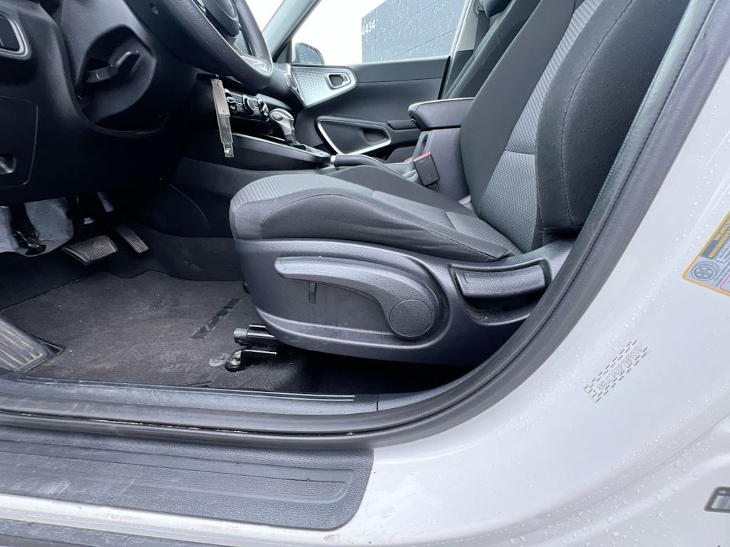 Thumbnail: 2023 Kia Soul - 21