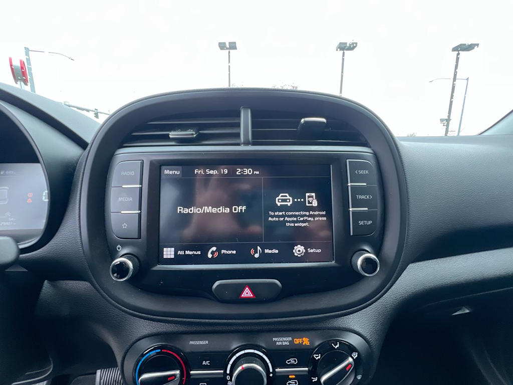 Thumbnail: 2023 Kia Soul - 11