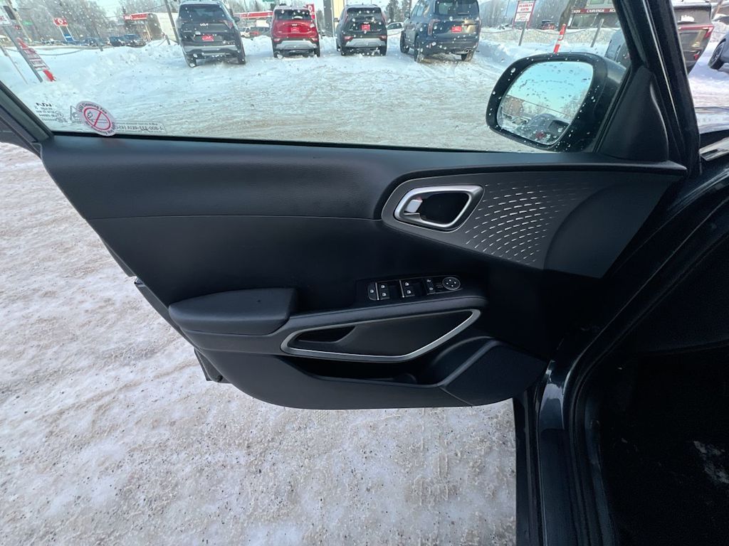 Thumbnail: 2024 Kia Soul - 22