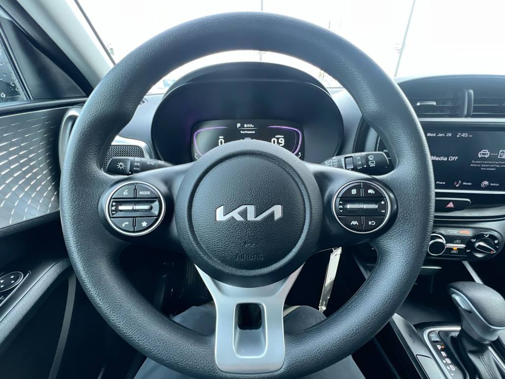 Thumbnail: 2023 Kia Soul - 2