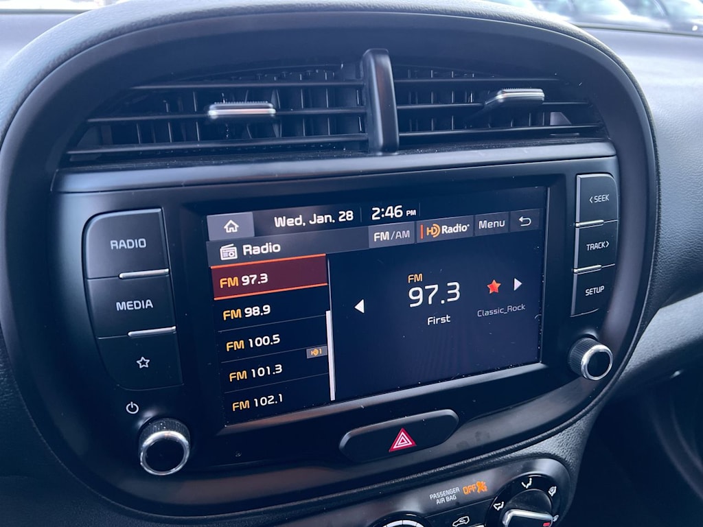 Thumbnail: 2023 Kia Soul - 11