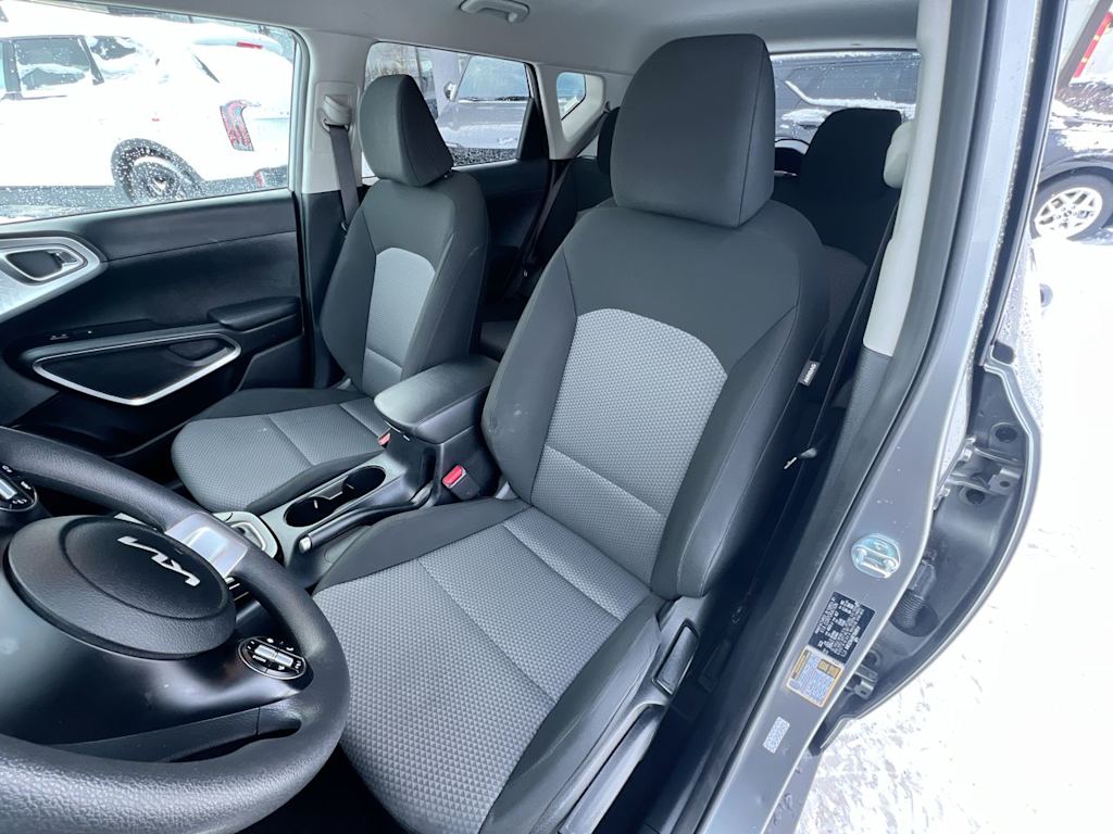 Thumbnail: 2023 Kia Soul - 8