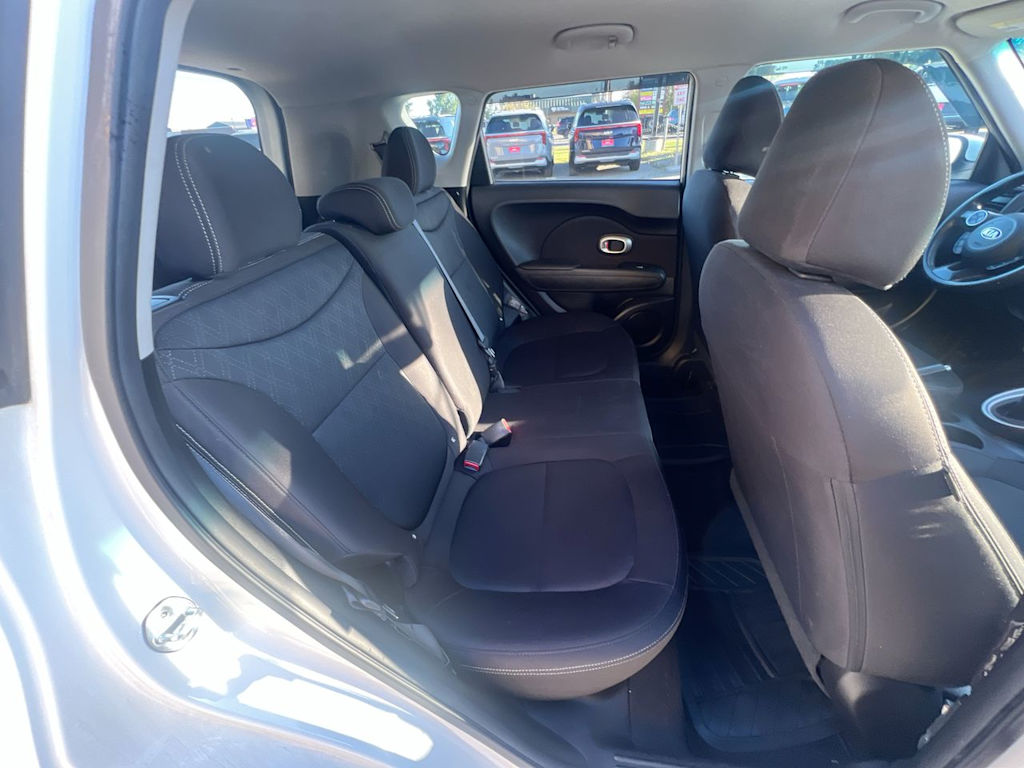 Thumbnail: 2017 Kia Soul - 25