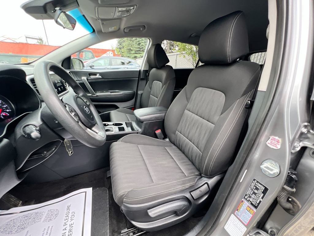 Thumbnail: 2021 Kia Sportage - 8
