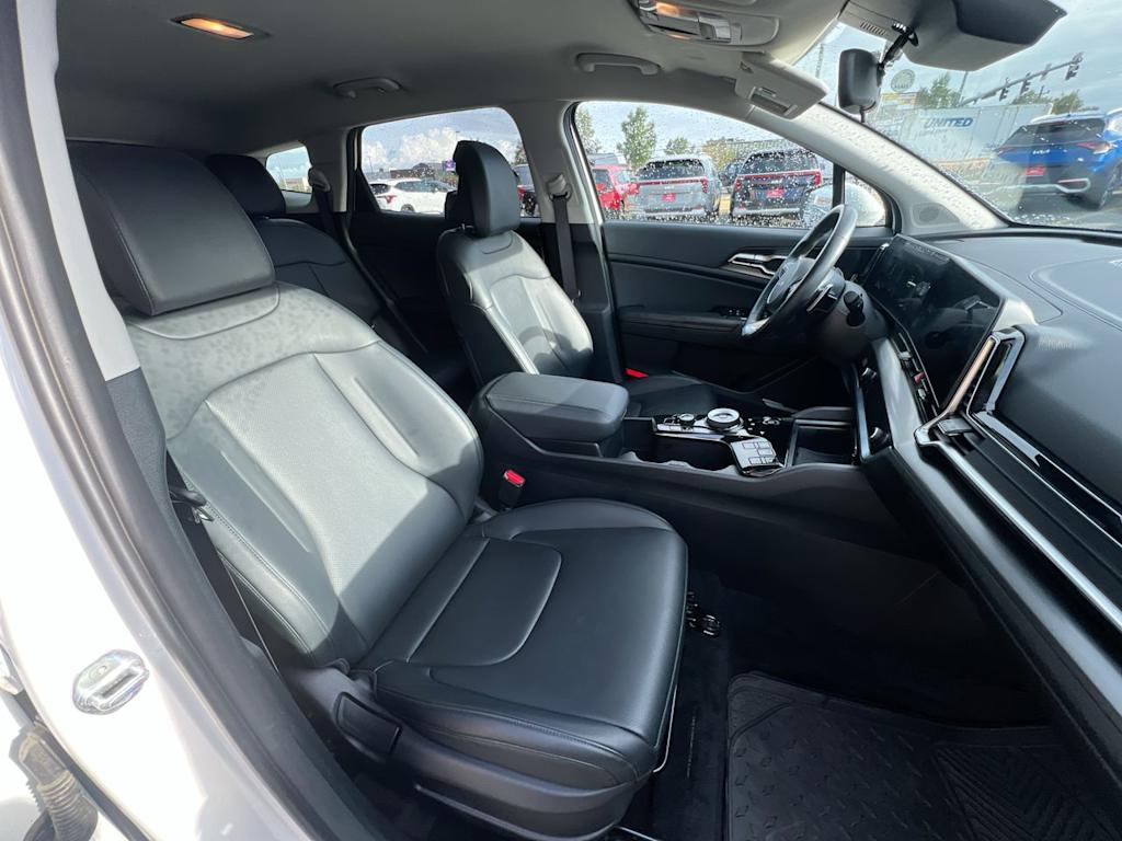 Thumbnail: 2023 Kia Sportage - 9