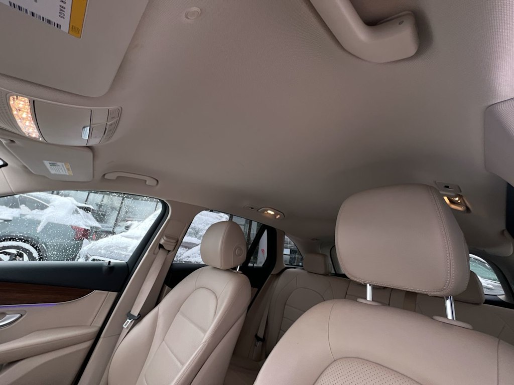 Thumbnail: 2022 Mercedes-Benz GLC - 24