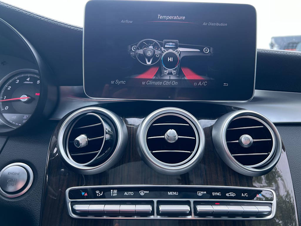 Thumbnail: 2016 Mercedes-Benz GLC - 22