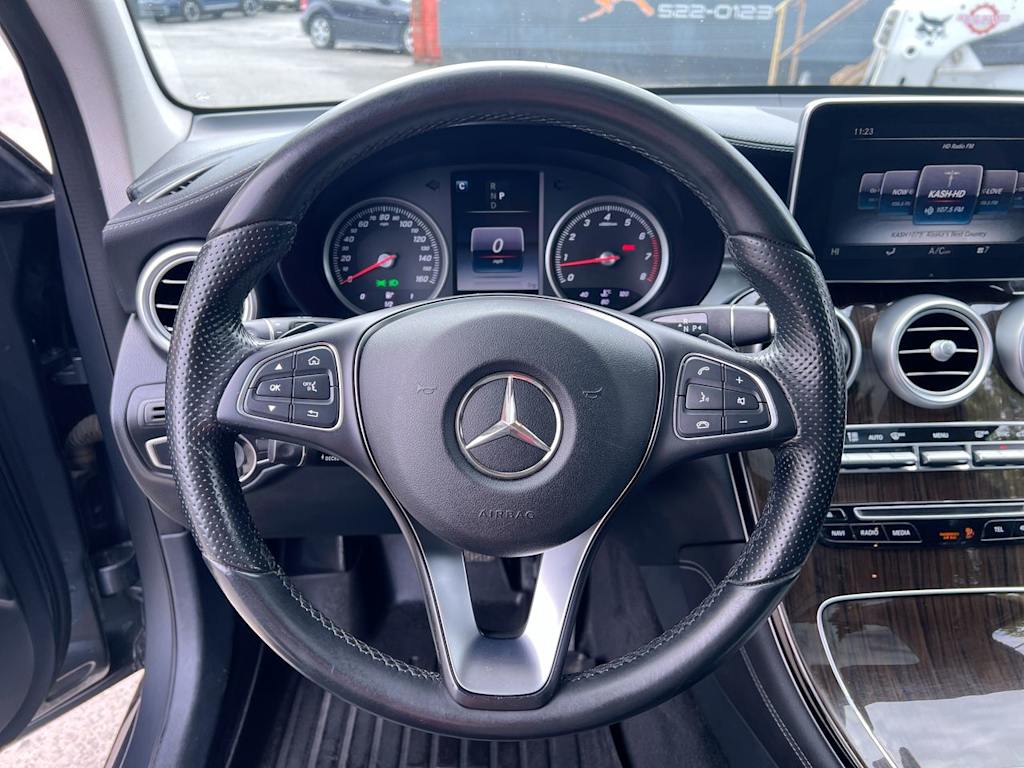 Thumbnail: 2016 Mercedes-Benz GLC - 2