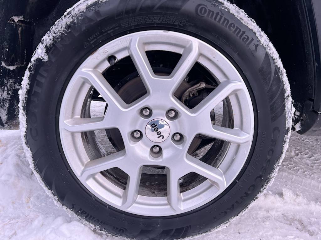 Thumbnail: 2022 Jeep Renegade - 8