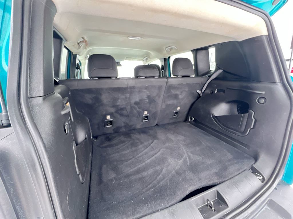 Thumbnail: 2022 Jeep Renegade - 7