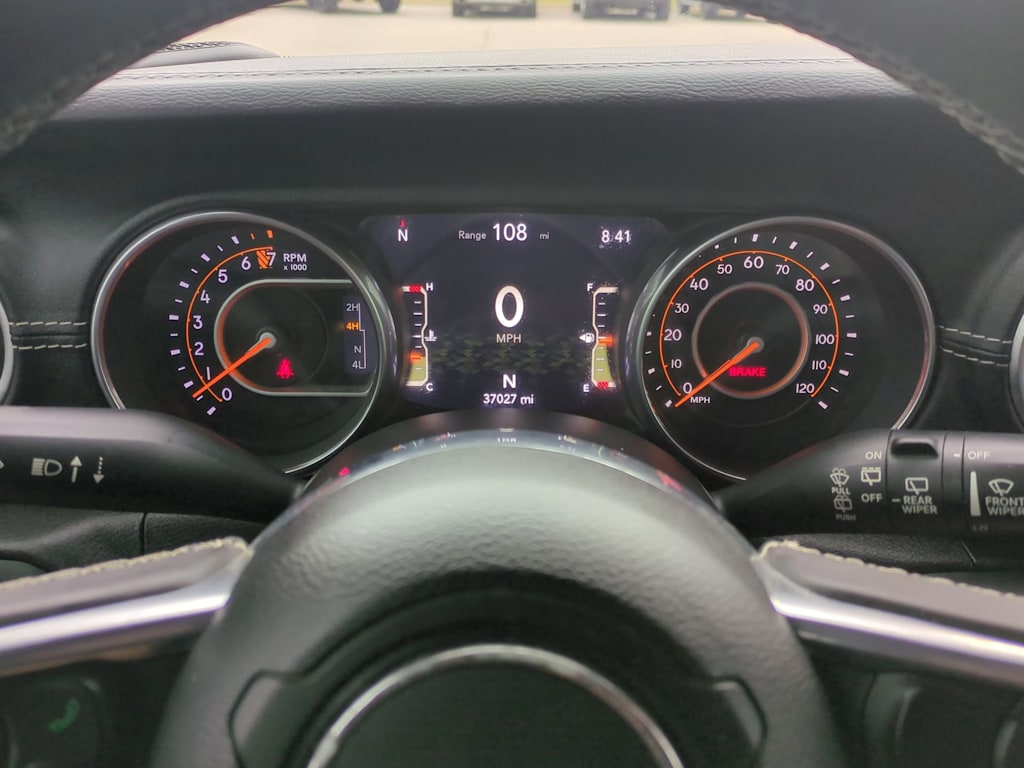 Thumbnail: 2018 Jeep Wrangler - 15