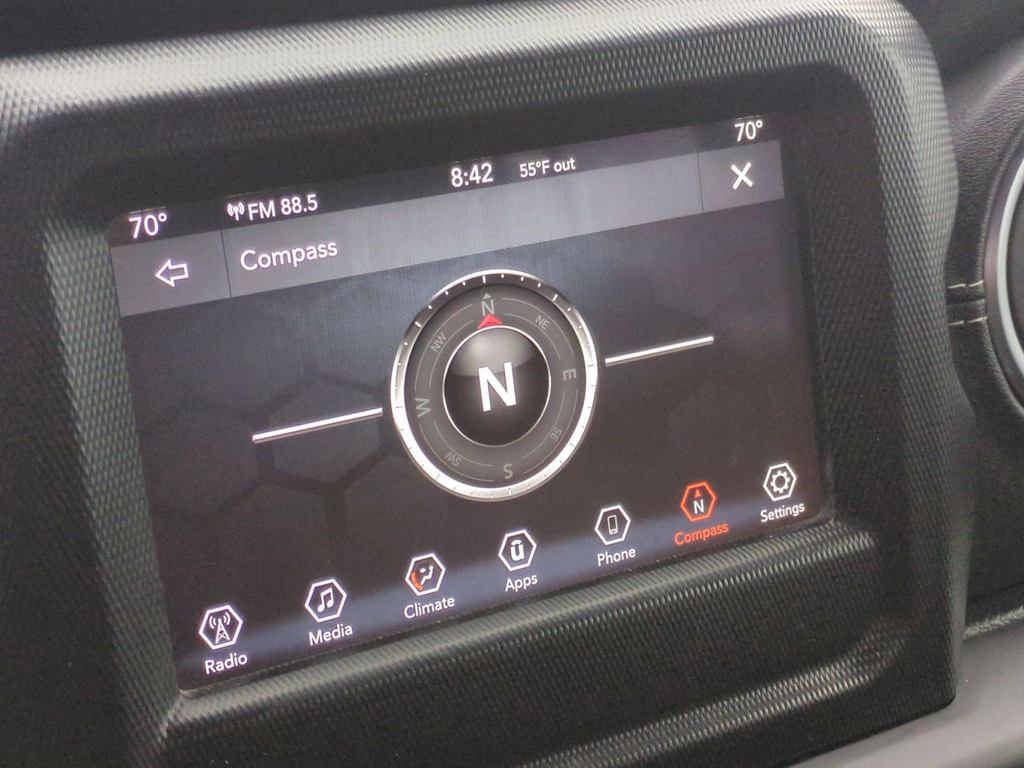 Thumbnail: 2018 Jeep Wrangler - 24