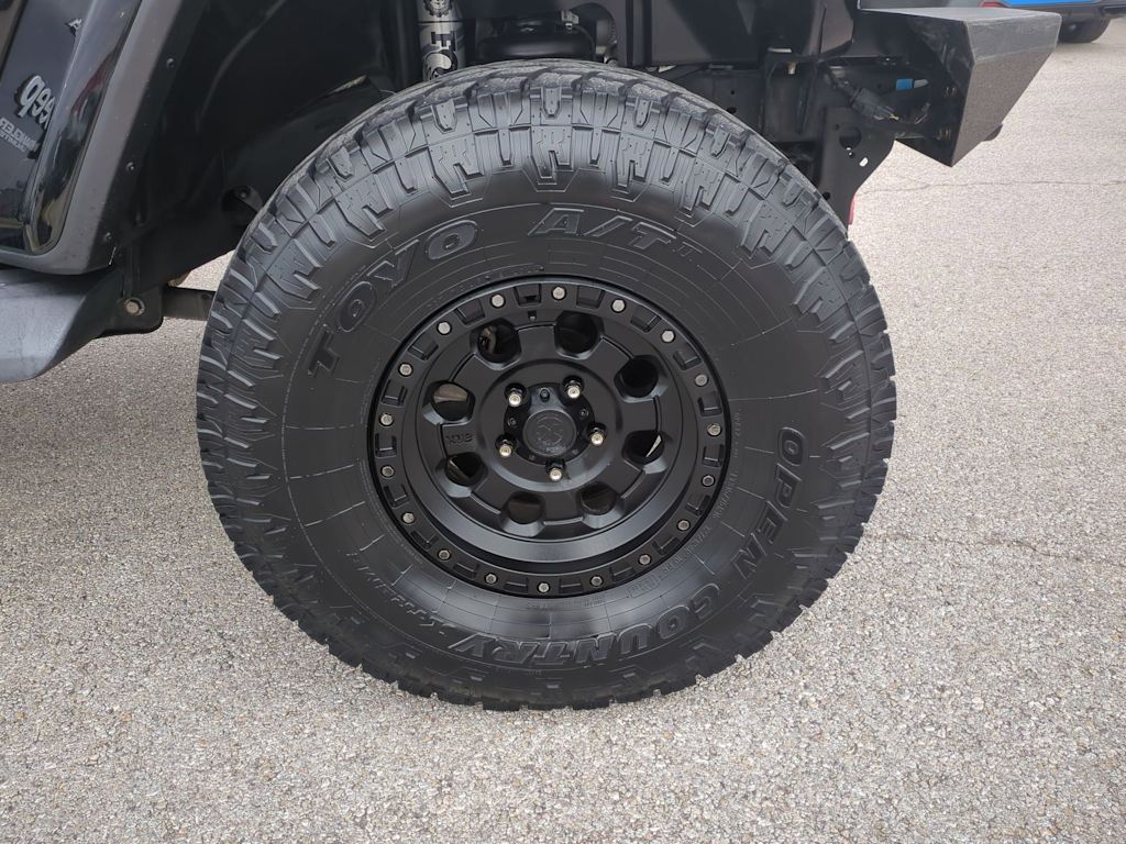 Thumbnail: 2018 Jeep Wrangler - 7