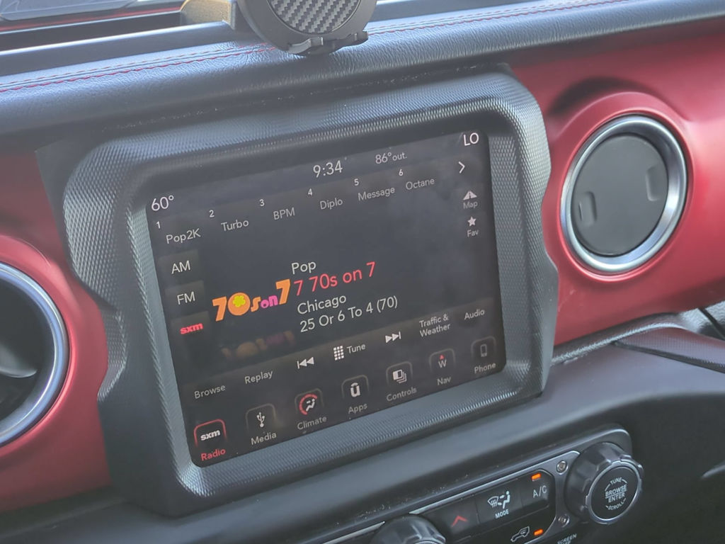 Thumbnail: 2019 Jeep Wrangler - 14