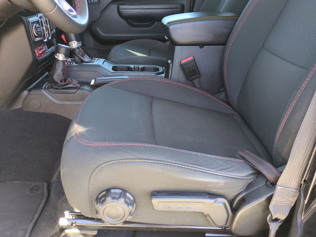 Thumbnail: 2023 Jeep Wrangler - 11