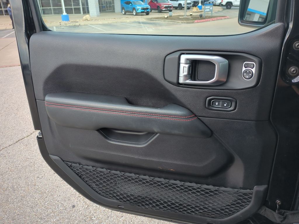 Thumbnail: 2020 Jeep Wrangler - 30