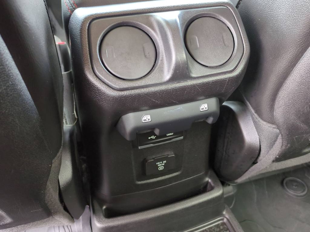 Thumbnail: 2020 Jeep Wrangler - 29