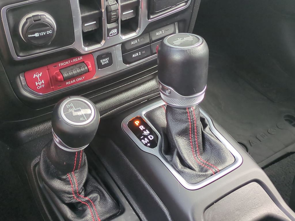 Thumbnail: 2020 Jeep Wrangler - 16