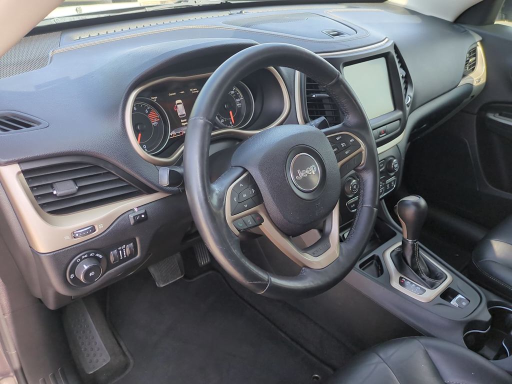 Thumbnail: 2016 Jeep Cherokee - 2