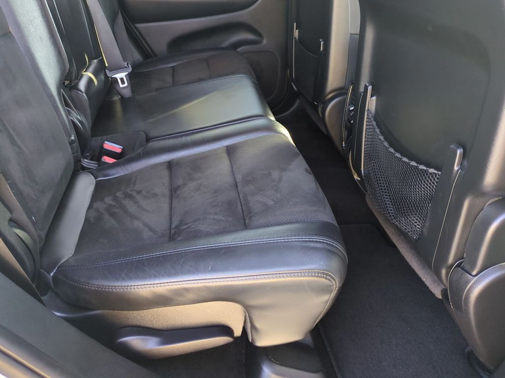 2020 Jeep Grand Cherokee Laredo 32