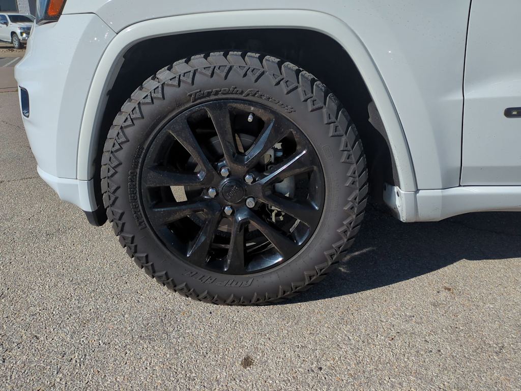 2020 Jeep Grand Cherokee Laredo 8