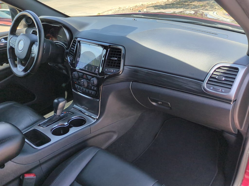 Thumbnail: 2021 Jeep Grand Cherokee - 11