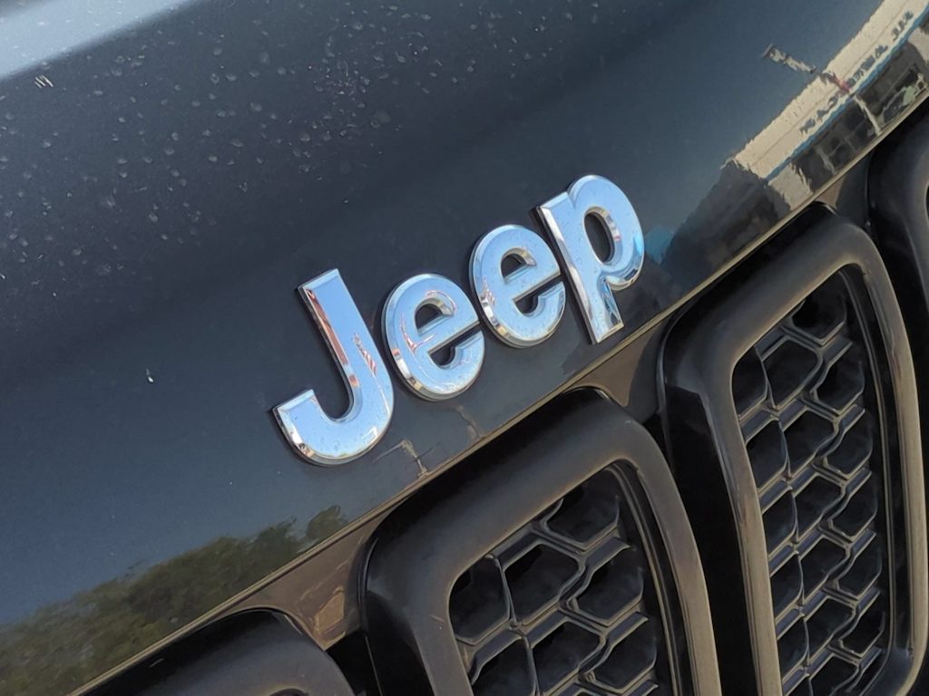 Thumbnail: 2019 Jeep Grand Cherokee - 35