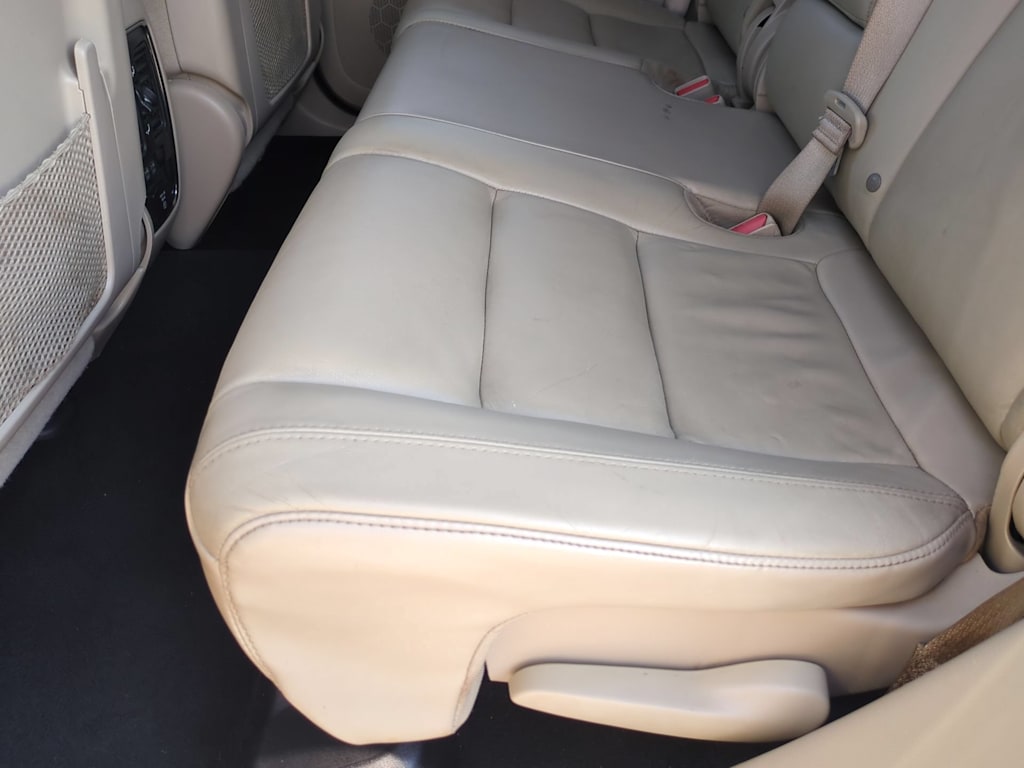 Thumbnail: 2019 Jeep Grand Cherokee - 12