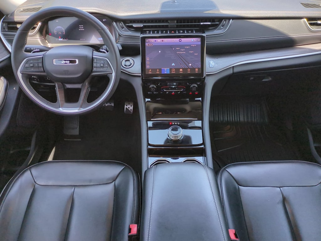 Thumbnail: 2023 Jeep Grand Cherokee - 10
