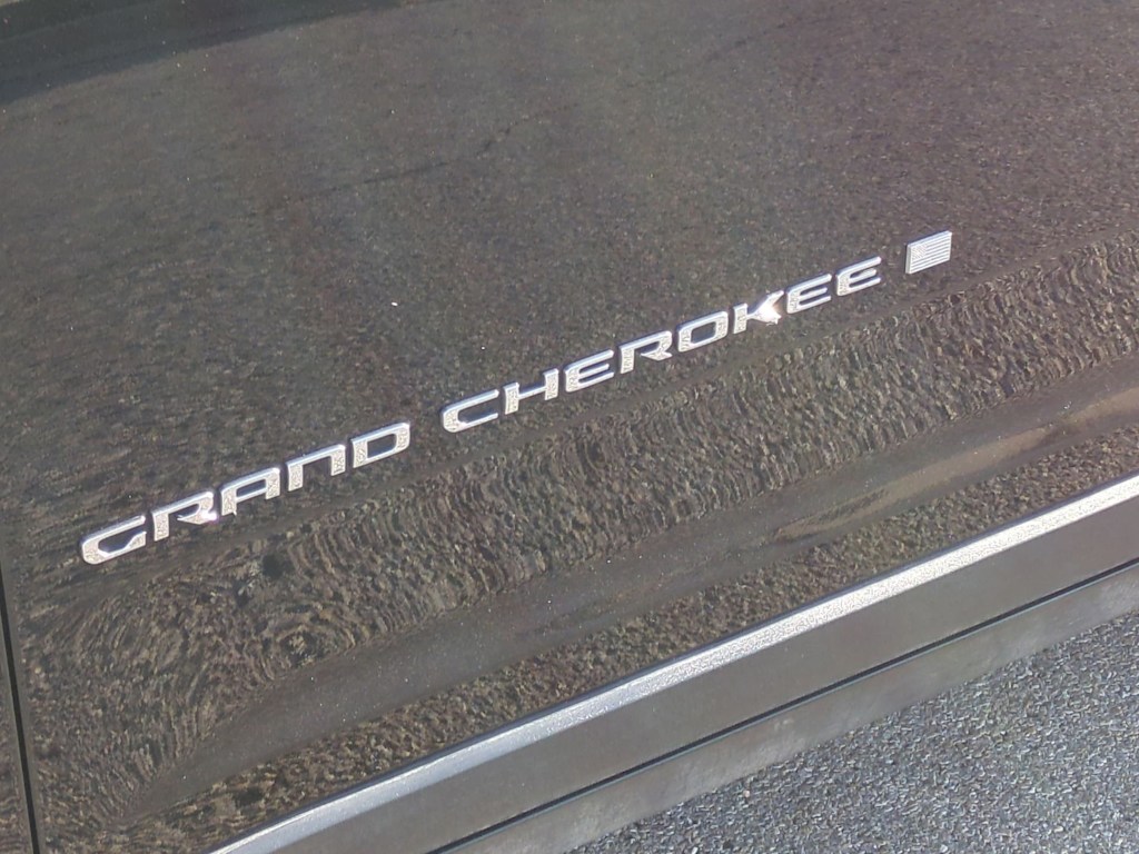 Thumbnail: 2023 Jeep Grand Cherokee L - 33