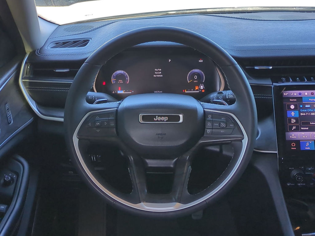 Thumbnail: 2023 Jeep Grand Cherokee L - 10