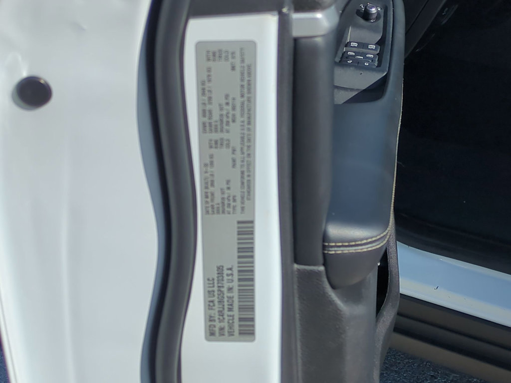 Thumbnail: 2023 Jeep Grand Cherokee L - 17