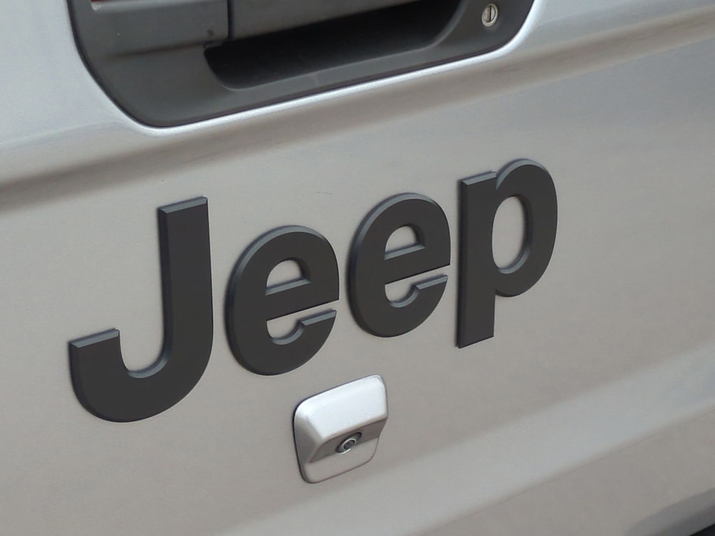Thumbnail: 2020 Jeep Gladiator - 33
