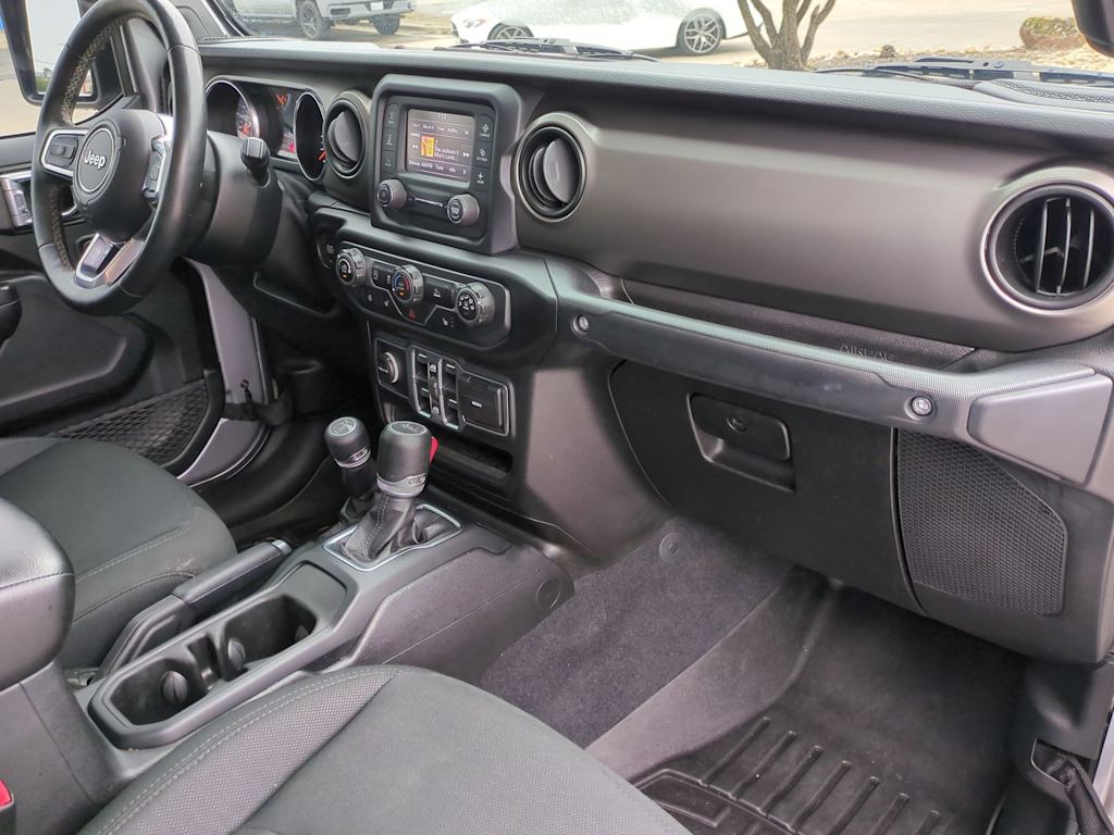 Thumbnail: 2020 Jeep Gladiator - 14