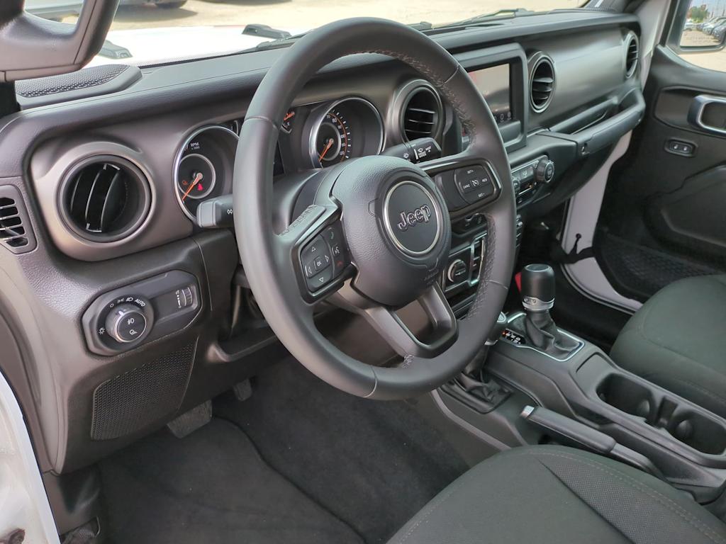 2023 Jeep Gladiator Sport 2