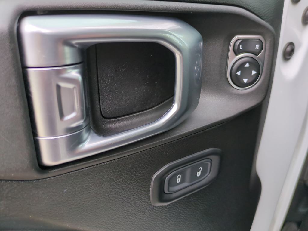 2023 Jeep Gladiator Sport 30