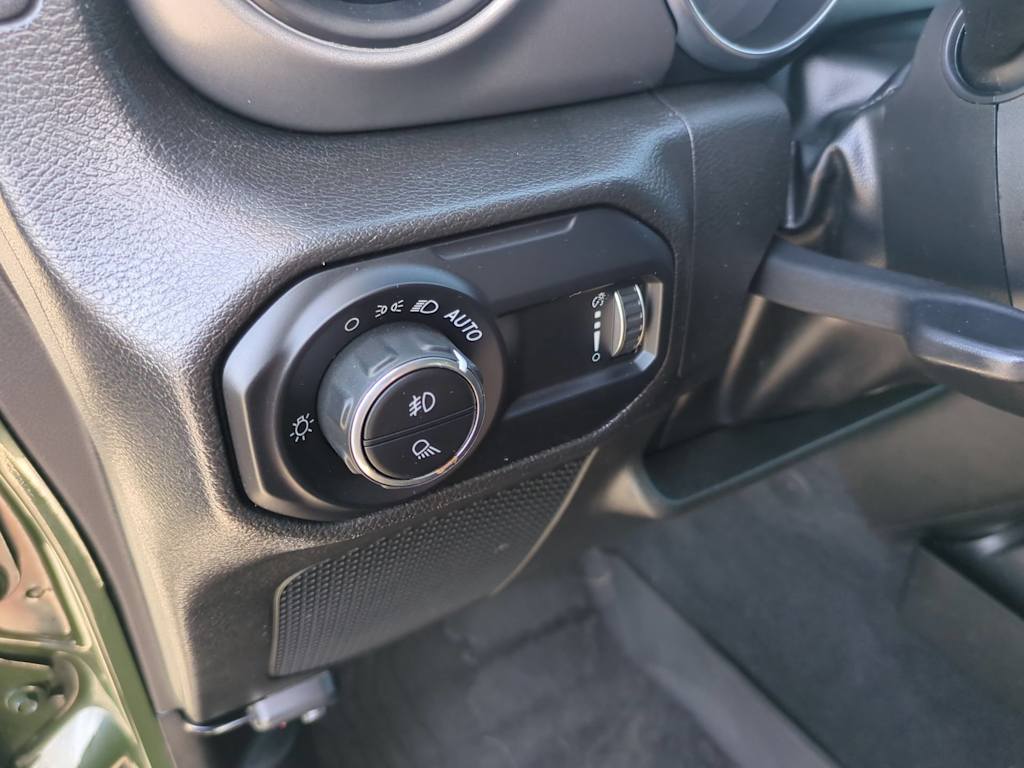 Thumbnail: 2023 Jeep Gladiator - 34