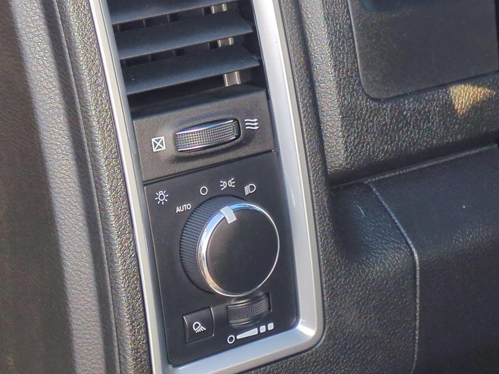 Thumbnail: 2024 RAM 1500 - 16