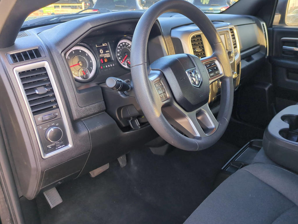 Thumbnail: 2024 RAM 1500 - 2