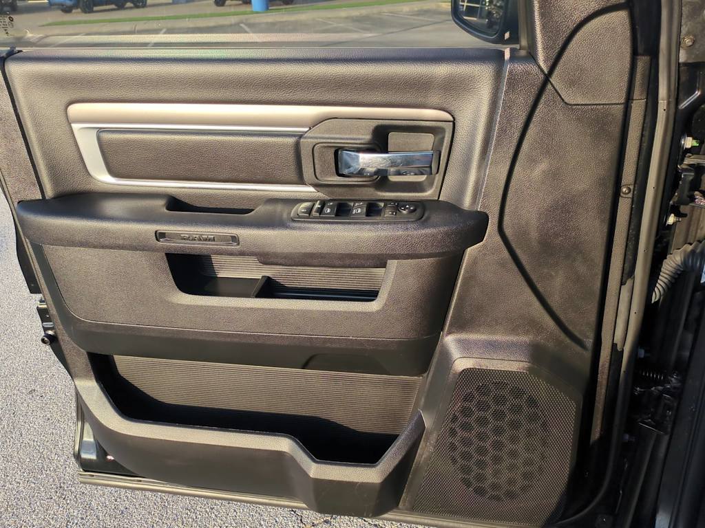 Thumbnail: 2024 RAM 1500 - 30