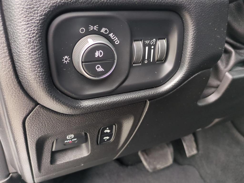 Thumbnail: 2019 RAM 1500 - 35