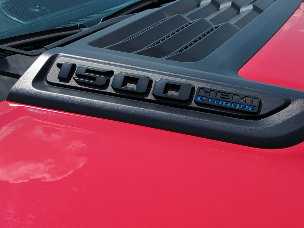Thumbnail: 2021 RAM 1500 - 33