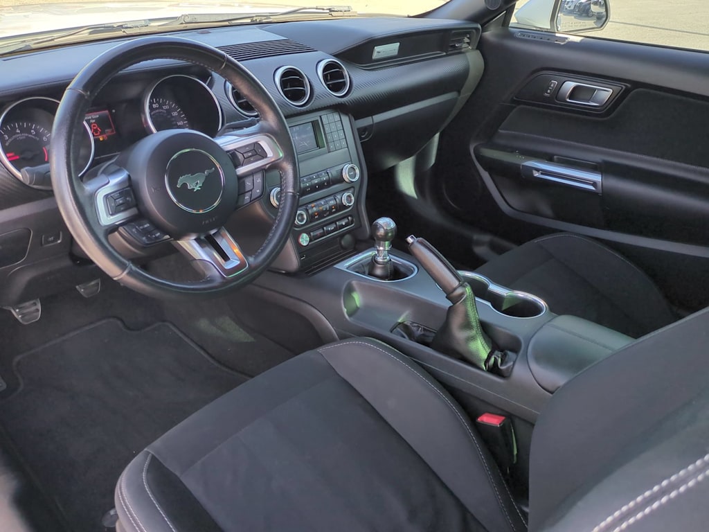 Thumbnail: 2019 Ford Mustang - 10