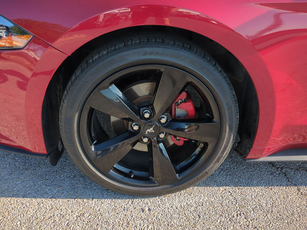 Thumbnail: 2021 Ford Mustang - 7