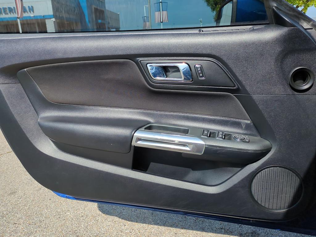 Thumbnail: 2016 Ford Mustang - 25