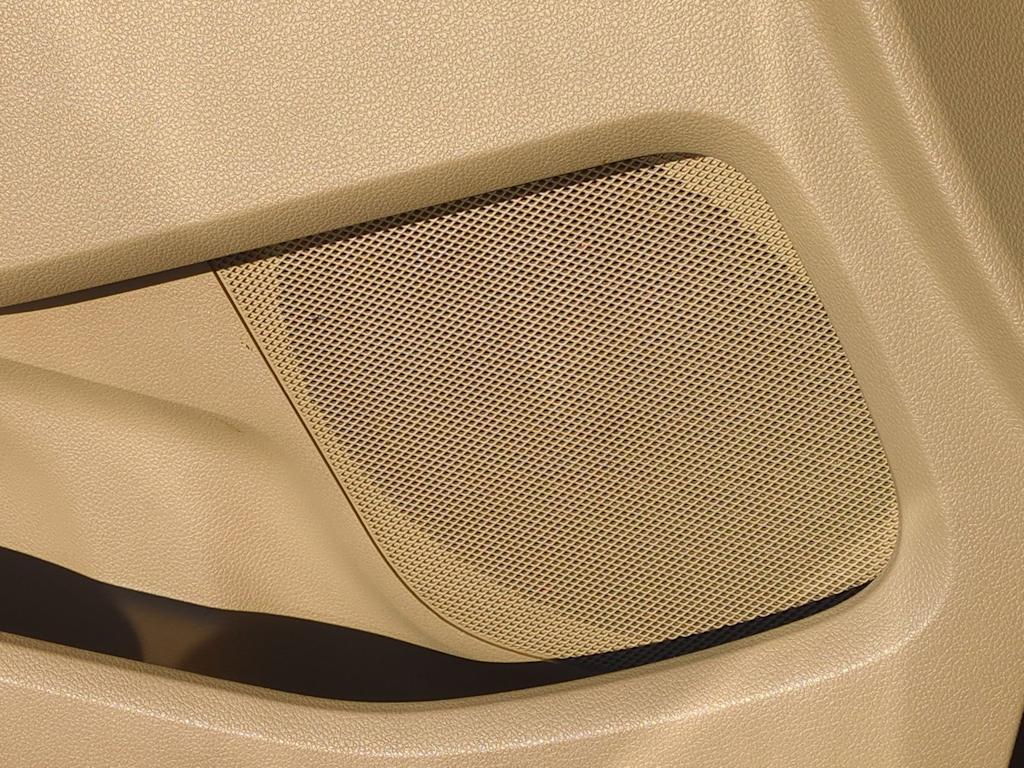 Thumbnail: 2017 Ford Explorer - 30