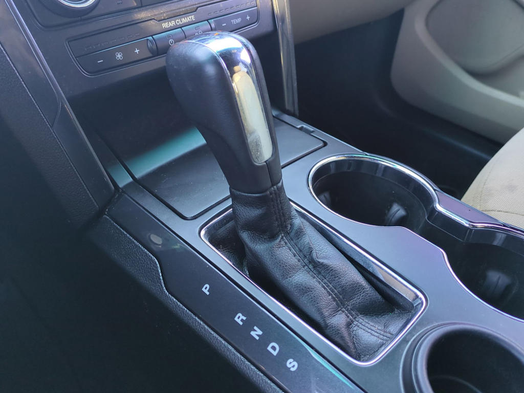 Thumbnail: 2017 Ford Explorer - 17